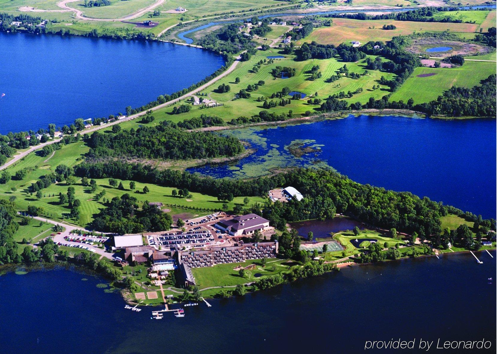 Arrowwood Resort Hotel And Conference Center - Alexandria Exterior photo