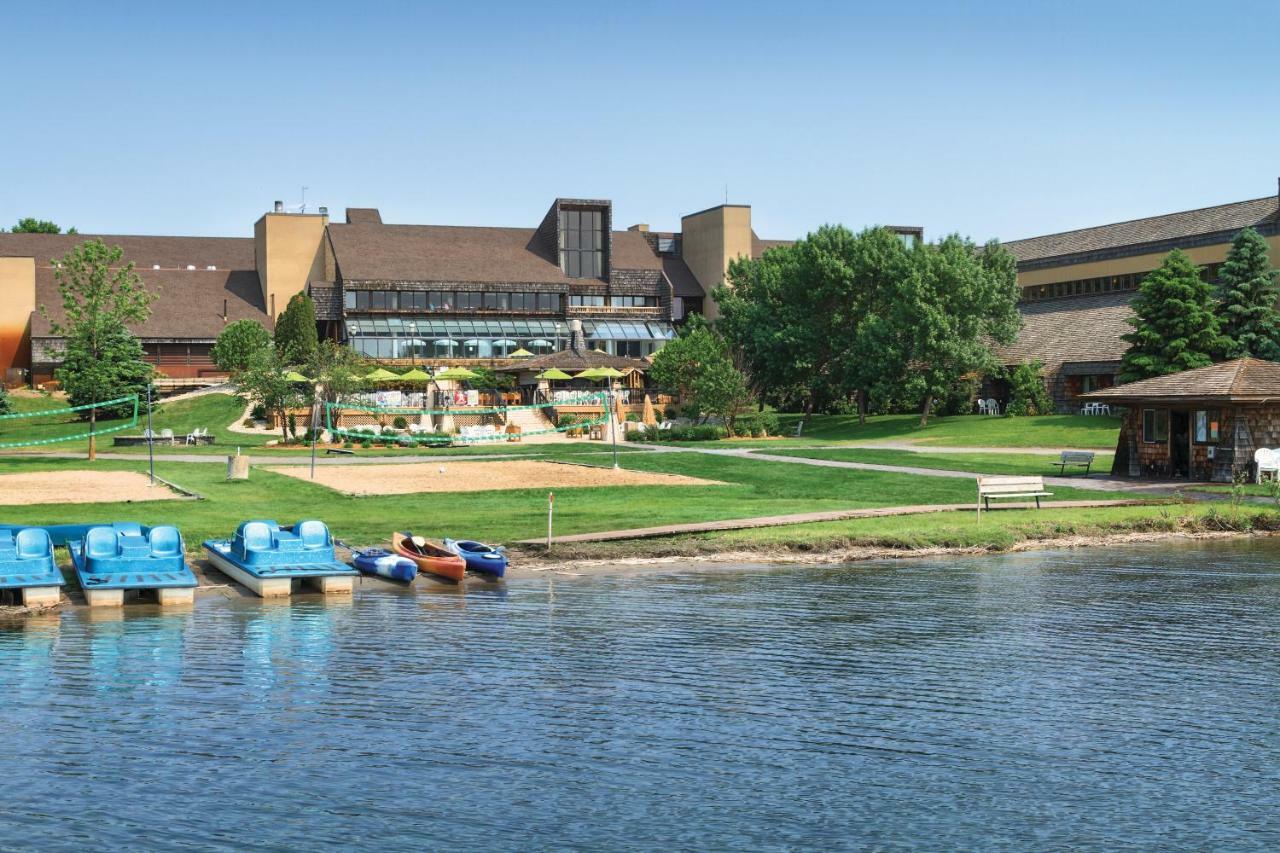 Arrowwood Resort Hotel And Conference Center - Alexandria Exterior photo